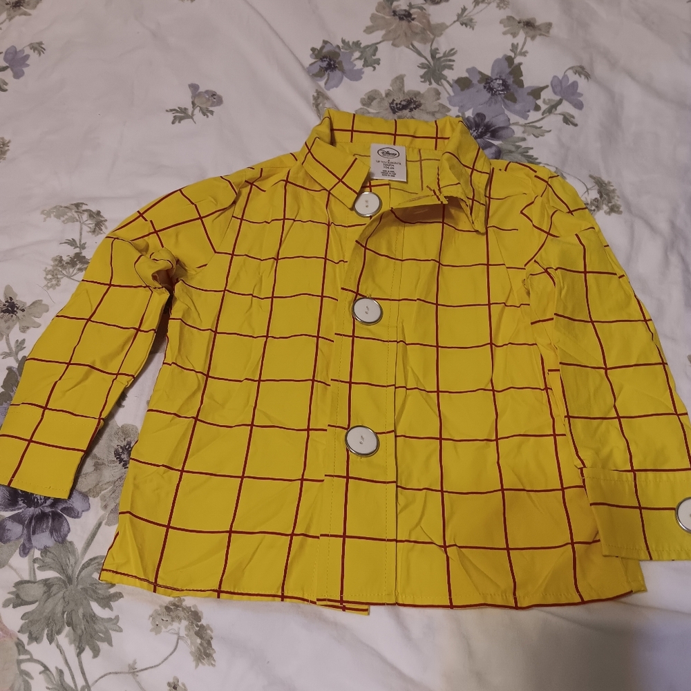 Disney shirt
